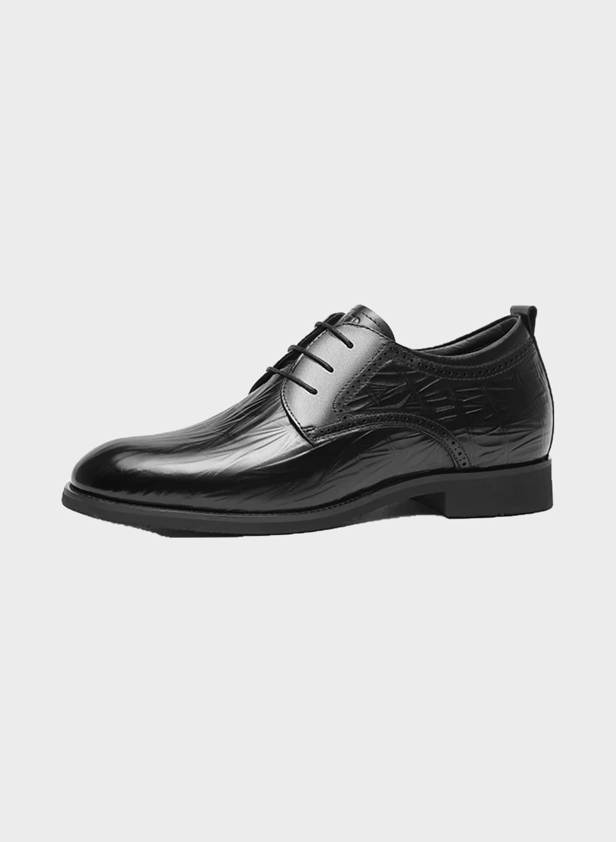 Waxed Leather Lift Derby in black, product view